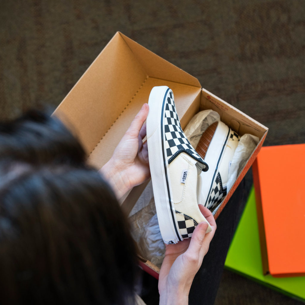 How To Measure Find Your Shoe Size Unboxed With Shoe Carnival