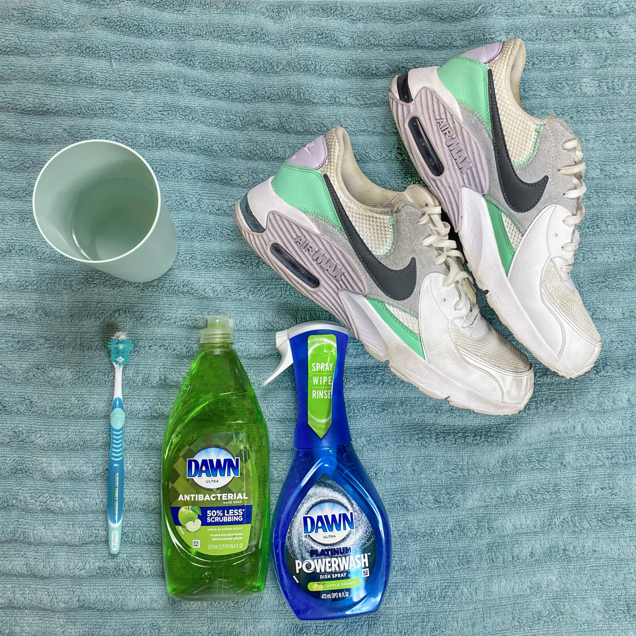 how to clean your white shoes